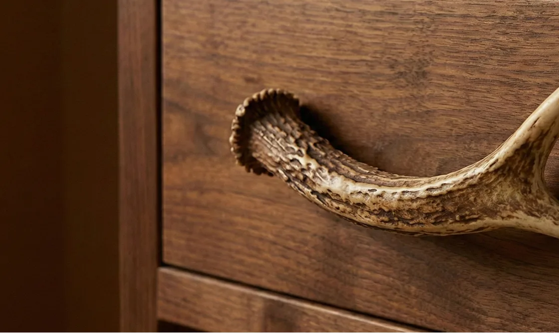 Premium natural materials in 2026 – why antler is making a huge comeback in design?